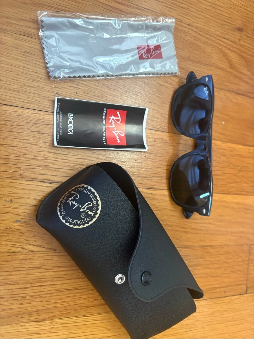 Ray-Ban Black Wayfarer New Wayfarer RB2132 Frame